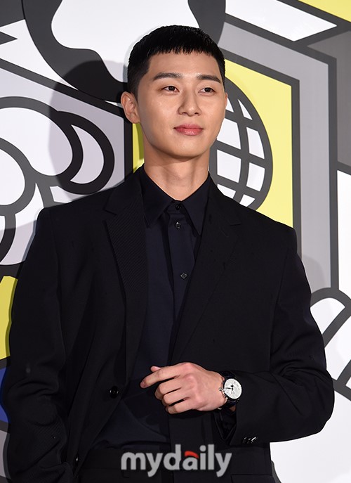 Actor Park Seo-joon has suffered YouTube channel hacking damageWe immediately requested Recovery and action on hacking damage to YouTube headquarters, Park Seo-joons agency, Awesome, said in an official Instagram on the morning of the 10th. We detected activities that seemed to have been hacked, such as blocking access to managers and deleting posts on our personal YouTube channel on the morning of the 9th.Jo Sung-ha will formally request Susa to Cyber ​​Susa University for illegal activities, and I will inform you of the suspension of the Record PARK channel until the accurate understanding of the damage is made, he added.Park Seo-joon also posted the same statement on his Instagram and said, I feel sick because I have been deleted.I hope there is no secondary damage, he said.Meanwhile, Park Seo-joon opened a YouTube channel in July and has been communicating with fans.He will meet with viewers next year with JTBCs new drama Itae One Clath.The Awesome ENTIs position.Hi, this is Awesome.On the morning of the 9th, it was detected that activities that appeared to have been hacked, such as blocking access to managers and deleting posts on our personal YouTube channel of our company, Park Seo-joon.We immediately requested the YouTube headquarters to recover and take action against hacking damage.In addition, Jo Sung-ha will formally request Susa to Cyber ​​Susa University for illegal activities, and will inform the company of the suspension of the Record PARK channel until accurate identification of the damage is made.I am sorry to have troubled you fans and channel subscribers who love Park Seo-joon, and I will do my best for quick recovery.