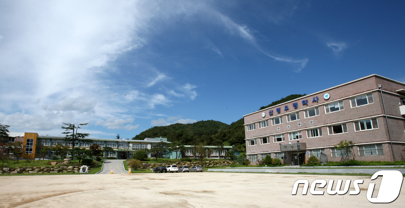 산청우정학사 이미지