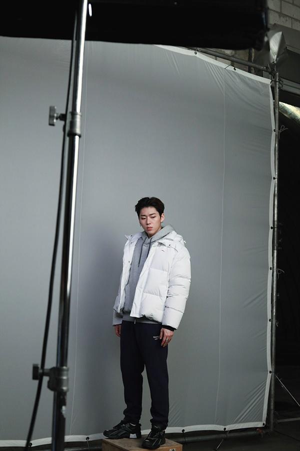 For more information on this campaign with Zico, please visit the official website of Reebok and the official SNS.