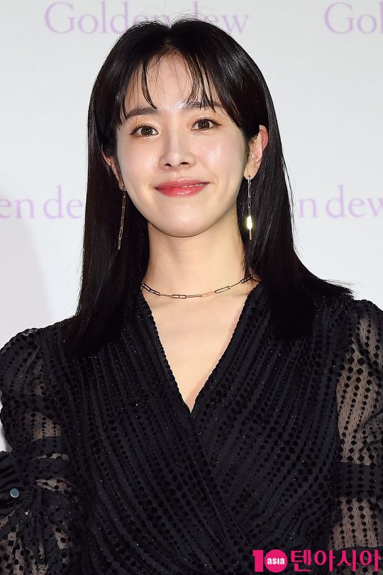 Actor Han Ji-min attended a talk concert event of Fine Jewelry brand held at CGV Apgujeong in Sinsa-dong, Seoul on the afternoon of the 13th.