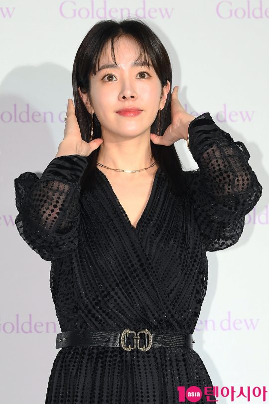 Actor Han Ji-min attended a Pine Jewelry brand talk concert event held at Seoul Sinsa-dong, Gangnam CGV Apgujeong on the afternoon of the 13th.