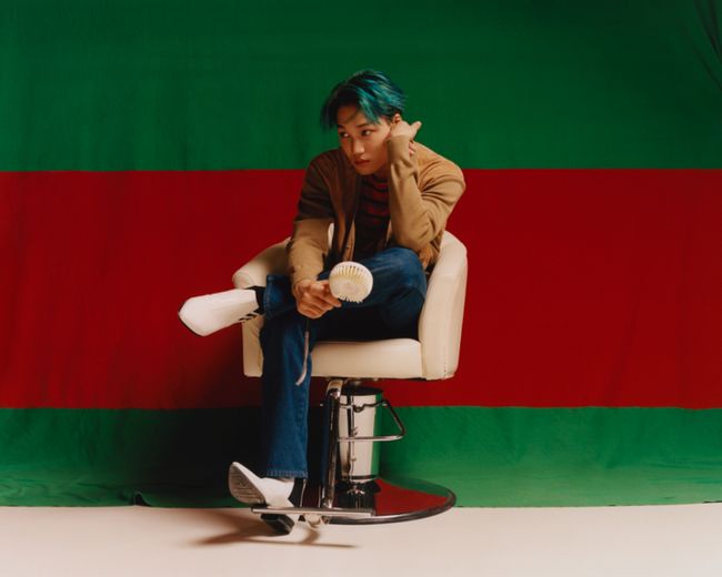 <p> EXO Kai the Luxury brand global Ambassador, also once took an active part.</p><p>All Italian luxury brand of global Ambassador with the activities of Kai, this time a short video series ‘The Performers’(the first note rest)participate in topical form.</p><p>Kai the appearances for ‘The Performers’is a Vogue, GQ, etc influential magazine published by Global Media Group ‘is my business(Condé Nast)’and Guccis collaboration project, starting in 2017, the singer, actor, choreographer, playwright, scientist, cook, etc in the world the most ingenious creators of artistic motivation and source of inspiration for the quest came.</p><p>Especially Kai ‘The Performers’, the third seasons fifth episode as Muse to shoot, ‘space and time beyond the memory travel the’concept of the dance, keep fit, about family memories, such as autobiographical stories fantasy drama format as a selection of hot reaction you are getting.</p><p>This video of the Gun Director, Lucy Ruth Sweet(Lucy Luscombe)is a “mighty power with K-POP star Kai meet for Seoul came. We work through Kais dancing about values and personal experiences elicited, and Kai is a sensual video for easy was born“she said.</p><p>Kai is the last 4 days for the British fashion magazine ‘GQ’has released the ‘2020 best dresser male 50(The 50 best-dressed men of 2020)’by K-POP artist in only 7 to put your name in the music course in the fashion world exclusive influence showed in this project again, outstanding fashion sense and the famous Dancing line with the global fans attention there.</p><p>Meanwhile, Kais ‘The Performers’ video and photoshoot Gucci official online site and social media channels, and each of Vogue, GQ, etc to can. [Photo] photographer Samuel Bradley(Samuel Bradley), a joint production Courtesy of Conde Nast</p><p> Photographer Samuel Bradley(Samuel Bradley), a joint production Courtesy of Conde Nast</p>