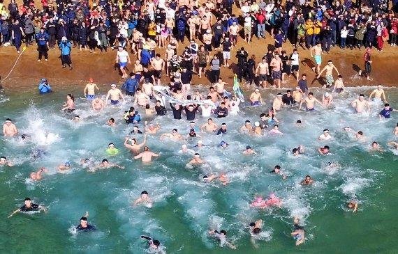 바다에풍덩 이미지