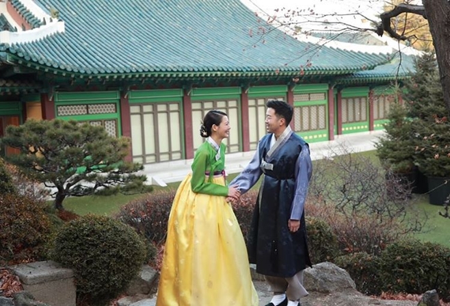 수현 이미지