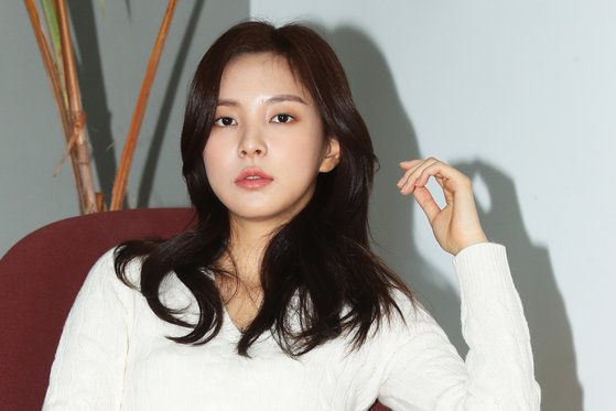 인터뷰] '99억의 여자' 신수현 "'프듀' 탈락 후 힘들었지만 다시 도전"