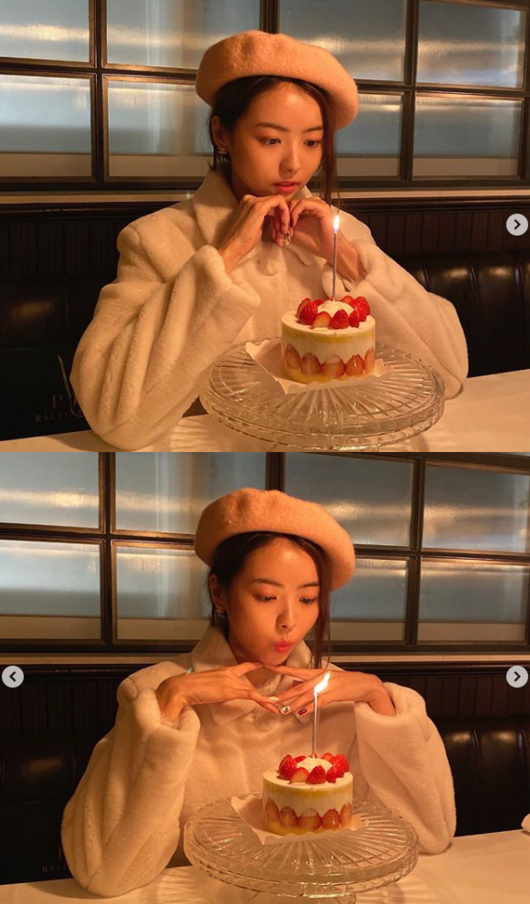 I.O.I Lim Na-young has had a generous celebration by Jeon So-mi for his birthday.Lim Na-young posted a picture on Instagram on Wednesday in commemoration of his birthday, in which he is lovingly gazing at the candles lit on a mini strawberry cake.Even though it is a non-active period, it shows off its upright purity.When Lim Na-young posted a message of HAPPY BIRTHDAY and said, Jeon So-mi left a comment and heart emoticon saying ISHHO BURRRDAYYYY .Fans who saw Lim Na-youngs candle-drawing photo of the birthday cake are also reacting with a furious congratulations.The two worked together as I.O.I. through Mnet Produce 101.Jeon So-mi, Kim Se-jung, Choi Yoo-jung, Kim Cheong-ha, Kim So-hye, Ju-kyung, Chung Chae-yeon, Kim Do-yeon, Kang Mi-na, Lim Na-young and Yoo Jung-jung.After the end of the activity on January 29, 2017, I.O.I members are actively working as girl groups and solo.Lim Na-young was a freesteen, and Jeon So-mi was a soloist.SNS