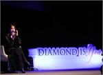 This talk concert was with 300 VIP customers on the theme of women who do not lose their light at any moment like diamonds that shine forever using Golden Dews campaign slogan Diamond is You.Golden Dews Muse Han Ji-min, singer Zion.T (Zion.T), and gag woman Park Ji-sun were all in the spotlight. Prior to the talk concert, Golden Dew model Han Ji-min and Zion.T attended the photo wall and attracted attention.The Diamond is You talk concert was held in the order of Golden Dews model, Han Ji-mins Muse Talk, Park Ji-suns I Love You theme lecture, and Zion.Ts mini concert.Especially in Muse Talk, Han Ji-min expressed his strong affection for the brand by saying that Golden Dew is a brand that can present beautiful moments of life, and had time to join the Audience by conducting Lucky Draw event.The theme lecture of Gag Woman Park Ji-suns I Love You was finished in a pleasant atmosphere with honest and pleasant gestures, and singer Zion.T presented pleasant year-end memories with colorful music at the mini concert that followed.Golden Du Jewelry, which is a beautiful and dazzling moment, can be found at Golden Du Department Store, Seoul Arts Center, Cheongdam Head Office, and official website. The Holiday Special Event will be held until December 25th to provide various benefitsWritten by Fashion Webzine Park Ji-ae Photo l Golden DewGoldendew, the nations leading fine jewelry brand, successfully completed the Diamond is You talk concert held on December 13 (Friday) in commemoration of the 30th anniversary of the brands founding at CGV Apgujeong Main Building.