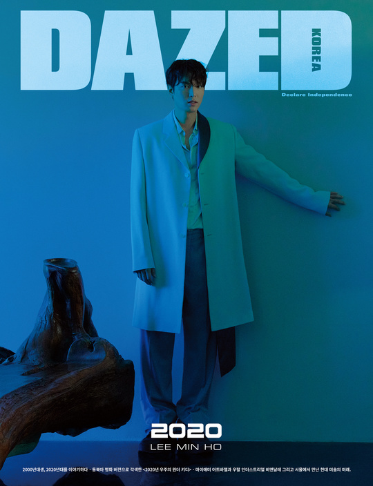 Magazine Days, which presents original Content every month based on fashion and culture, announced the start of the 2020 year YEAR year years with Actor Lee Min Ho.The cover story of the January issue of Days was decorated by Lee Min-ho, who returned to a more mature and hard-on charm after two years of vacancy.He will return to the emperor in 2020 year YEAR year year, through Kim Eun-sooks The King: The Monarch of Eternity. The picture, filmed in Bali, will be published on as many as 38 pages.Lee Min-ho said in an interview after shooting the picture, If there was impatience or fierceness in Lee Min Ho in the first act, it seems different now.Do not lose your spare time, do your best in the moment, enjoy the same mind, more mature, mature, and skillful .hwang hye-jin