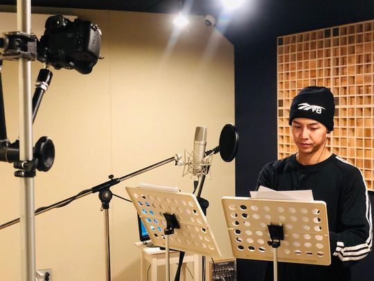 <p>Lee Seung-gi recorded in the capture were.</p><p>Singer cum Actor Lee Seung-gi is a 12 19, his Instagram in the long onlyand the photos were showing.</p><p>The revealed picture, Lee Seung-gi is recorded in the work in progress. Global after the Actor, the artist very active in the Lee Seung-gi is a Singer activity is not the situation. This is the song I recorded from the captured Lee Seung-gis appearance, fans in the hot reaction you are getting.</p><p>This is Netflix for Together related task as it seems. Togetheris Lee Seung-gi and Taiwanese Actor Liu Yi are several countries situated in the fans face-to-face meet and experience the adventure with each other, not two men are well know in the increasingly true between friends is going to be the process of green example with Netflix from the public will be</p>