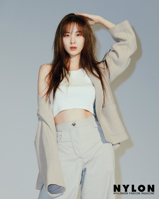 Singer and actor Seohyun met with the January issue of fashion magazine Nylon, who showed off her long career and styled all her fittings.The back door that the admiration of the staff who showed the original Seohyun with a natural mood filled the scene.In a recent interview, there was a frank story, including a new year and a new work.As a singer, he has long written the name Seohyun, but recently he wrote the standard of using it in parallel with his real name Seohyun rather than Seohyun to the public.I am both, so I did not think it was too difficult, and I decided to live as a seahoon in the future. When I asked about the new front seat, the 30, When I look back, I think that I have lived hard and hard in my teens and twenties.I think I will have more room in my 30s. I have only left my life anyway. When asked if he was confident he would do well if he joined a normal company other than his current job, he said, I am confident that I can live well even if I drop it alone in the desert.I am a very confident man now, who is a weak man, and sometimes I feel sorry for myself, but everyone is getting stronger because of what I have been through in my life.I have nothing to fear now. hwang hye-jin