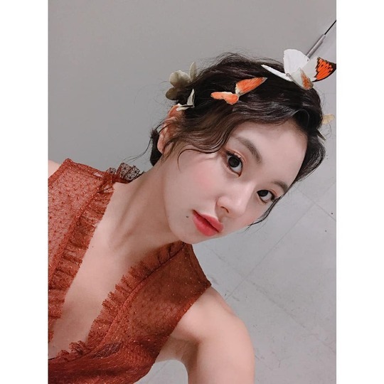 트와이스 채영&amp;사나.jpg | 인스티즈