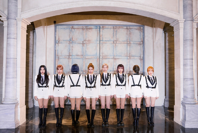 Girl group ANS (ANS) predicted a comeback with Cumming Up Photo.ANS posted a questionable picture on the channel on its official SNS at 0:00 on Sunday, and the public photos were not the existing six members but eight people, which raised questions.ANS in Cumming Up Photo drew attention with its white-toned suits and colorful hair color.In particular, two new members who are staring at the camera with a charismatic expression, Leena, Dami, Bian, Raon, Darlene, Royeon and the back, showed off their perfect visual chemistry.In addition, the phrase Are You Ready?, which was uploaded with the photo, also hinted at the comeback and focused attention on the fans.Expectations are rising about what synergy the two newly joined members and the ANS will show.ANS debuted in September with BOOM BOOM.They boasted a different charm not only through Boom Boom but also through their pre-debut song Wonderland and special single Lean on Me.ANS has taken a snow stamp on the public as a reverse charm girl group, crossing various concepts such as refreshing, girl crush, and lyrical atmosphere.On the other hand, ANS plans to release various contents in the future and raise expectations for comeback.