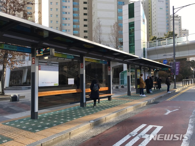 정류장 이미지