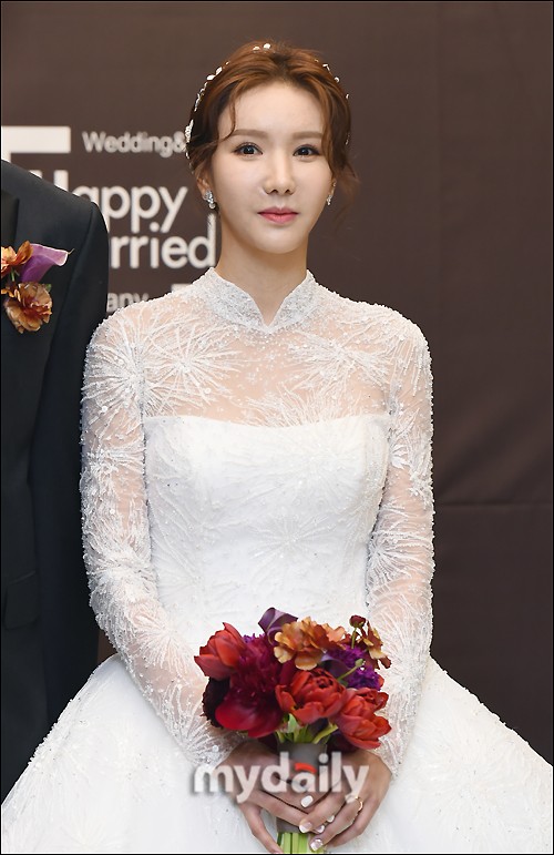 정아나고 이미지