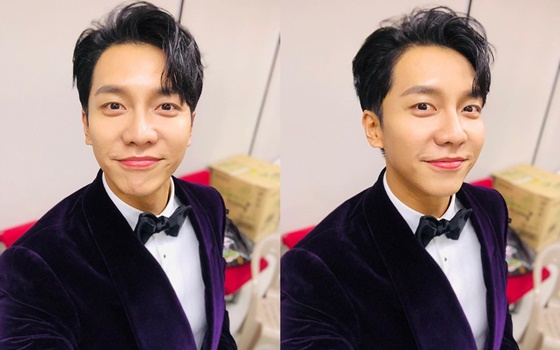 Lee Seung-gi posted two photos on his instagram on the 28th, along with an article entitled 2019 sbs entertainment #All The Butlers # Live.Lee Seung-gi in the public photo is wearing a suit for the 2019 SBS Entertainment Grand Prize Live broadcast. His appearance with his hair is outstanding.Here, I give a point with a purple velvet and a black bow tie to catch my eye.Lee Seung-gi will take part in the 2019 SBS Entertainment Awards Live broadcast on the afternoon; he is currently appearing on All The Butlers.