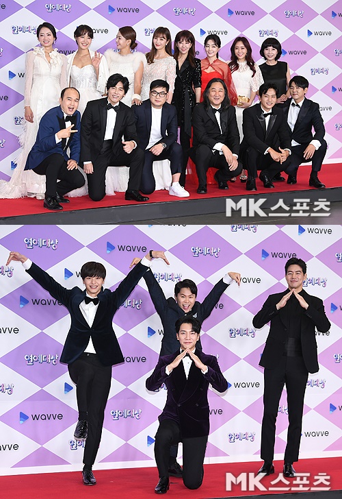 Broadcaster Yoo Jae-Suk was honored with the 2019 SBS Entertainment Grand Prize.He was on the stage for the Grand Prize in four years and mourned the late Sully and Goo Hara, who recently died.The 2019 SBS Entertainment Awards were held at SBS prism tower in Sangam-dong, Seoul Mapo-gu on the afternoon of the 28th.Kim Seong-jooo, Park Na-rae, and Cho Jung-sik announcer took charge of the society.Cheongha and Ji (ITZY) performed a celebration stage that was joined together with the cast, which led to a hot response.In addition, announcers Jang Ye-won, Joo Si-eun, Kim Soo-min, Kim Joo-woo and Kim Yoon-sang made a special stage featuring Newtro sensibility and presented various attractions.Im so grateful for not knowing what to say, said Yoo Jae-Suk, who took the stage. Running Man will be the 10th anniversary next year and will receive a big prize.I am sorry for the big prize I received with the members if I received the grand prize, and I am grateful to my parents, my beloved Na Kyung-eun, my two children, my mother-in-law, and my father-in-law, he said.I am deeply grateful to those who have been with us, even though the entertainment variety is losing ground, and I think there is a homework on what changes to show in the decade.I will try to develop myself, he said.I regret that Sulli and Goo Hara, who left for heaven, think a lot.I want to stay in the sky while I want to do it. I also expressed my longing for the late Sulli and Goo Hara who recently died.Baek Jong-won, who has always emphasized himself as a non-entertainer, was named the winner of the Achievement Award.I dont know if I deserve it, but I really appreciate it, said Baek Jong-won, who took the stage with a glamorous smile.I will accept it as meaning to work harder. I will do something that will give the people a boost, said the award.As time goes by, it is the virtue of the production team that it becomes stronger and one-sided, he said. I also receive energy from those who have lined up at the shops and resting places on the air and enjoyed the meal.We will work hard to get to the point, he said.The Grand Prize went to Kim Jong-kook and Hong Jin-young, Choi Sung-kuk, and Kim Seong-jooo, an alley restaurant in Baek Jong-won.This year is the most difficult time Ive ever lived, said Hong Jin-young. Thanks to the people who appreciated it, Ive been through it.We are grateful to the cast, crew, family, and fans of Ugly Little, he said.Kim Jong-kook said, Thanks to My Bird, I made my first trip with my father. I sincerely thank the crew for giving me this opportunity.I hope you guys will go on a trip with your father. The joy of the only newcomer in his life went to Choi Min-yong, a burning youth, and Jung In-sun, an alley restaurant in Baek Jong-won.Jung In-sun, who is attending the entertainment prize for the first time, said, I feel like watching TV.I am honored to attend, but I am grateful for the award and I am still very short, so I think it is an award that I gave you to work hard and I will work harder. Choi Min-yong, who was on stage, said, I am 44 years old next year and is the youngest in a program.I am so impressed that I have given me a lifetime of new awards for over 40 years. Many people are making entertainment.I am trying to give you a smile, so I hope you do not have too much evil. I do not see evil.I do not want to know the inside and do not talk bad. I received a warm applause by expressing my opinion.The Baek Jong-won Alley Restaurant, which collects topics every week, was also selected as the best program award.I am really grateful, said Baek Jong-won. It is a prize that many people have supported and participated in.I will work harder, work hard to reach my strength, and work hard to help where I need help, he said with a sincere feeling.All The Butlers Lee Seung-gi, Lee Sang-yoon, Yang Se-hyeong and Yook Sungjae won the Best Teamwork Award.I have met several masters for two years, but I think the best master is our members, said Yook Sungjae.Lee Seung-gi also gave a surprise news. Ill be with a new member next year. Please watch on the air.I will see you as a new new rising figure because you have penetrated well from the first moment. In an interview with Kim Gu, he also made a step toward the ground-based award ceremony.I think its time for the entertainment to change things, he said. Were getting the prize by turning it around.Make sure the three broadcasting chiefs meet and talk. I know this is about the ad. Its time to change.Many viewers will say that Kim Gu is right after a long time. hereinafter, the winner of the 2019 SBS Entertainment Awards (played by the author)▲ Grand Prize - Yoo Jae-Suk (Running Man)▲ Producer Award - Lee Seung-gi (All The Butlers, Little Forest)▲ Best Award - Kim Jong-kook (Running Man, Ugly Little Child), Hong Jin-young (Ugly Little Child), Kim Seong-joo (Baek Jong-wons Alley Restaurant), Choi Sung-kuk (Burning Youth)▲ Excellence Prize - Kim Hee-chul (Ugly Our Little, Masans Square), Yoon Sang-hyun (Dongsang Mong2), Yang Se-chan (Running Man), Lee Sang-yoon (All The Butlers)▲ Best Program Award - Baek Jong-wons Alley Restaurant▲ Excellent Program Award - Burning Youth▲ Achievement Award - Baek Jong-won▲ New Men and Women Award - Choi Min-yong (Burning Youth), Jung In-sun (Baek Jong-wons Alley Restaurant)▲ DJ Award - So Yi-hyun (the way home is So Yi-hyun), Bae Jeong-jae (Ten of Bae Sung-jae)▲ Best Couple Award - Lee Sang-min, Tak Jae-hoon (Ugly Our Little)▲ Challenger Prize - Huh Jae Lee Tae-gon (Jungles Law), Kim Dong-joon (Matnams Square)Family Award - Lee Yoon-ji Family (Sangsangmon 2)▲ Honorary Temple Award - Yang Se-hyeong (All The Butlers, Matsunams Square, Michuri, Street Channel)▲ Entertainer Award - Haha (Running Man)▲ Global Program Award - Running ManBest Teamwork Award - All The Butlers▲ SNS Star Award - Gangnam, Lee Sang Hwa (Dongsang Mong2), Yook Sungjae (All The Butlers), Park Na-rae (Little Forest), Lee Kwang Soo (Running Man