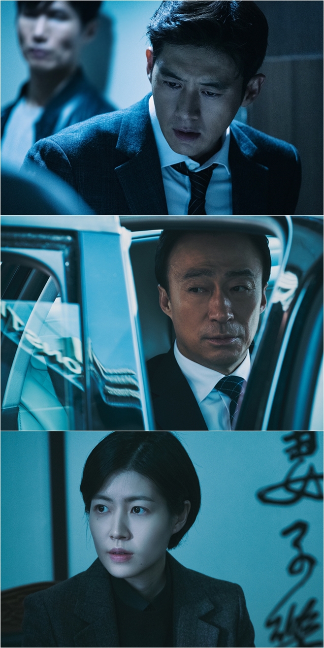 Money game is booking the best acting restaurant in Light year.TVNs new tree Drama, which will be broadcast on the 15th, is a drama depicting the breathless struggle and sharp conflict of faith of those who want to prevent national tragedy in the biggest financial scandal that the fate of the Republic of Korea has taken.Money game is expected to be a Drama that will open its doors in 2020 with the combination of actor Lee Sung-min Shim Eun-kyung, who has shown solid acting skills on and off the screen and the home theater.Moreover, the fact that Lee Sung-min and Shim Eun-kyung have Choicesed Money game as a return to the house theater for five and six years respectively raises expectations.Lee Sung-min said in an earlier interview, There is no scene that is not a ball.Money game will be a new genre of tvN, he said, raising the expectation of viewers who have been waiting for Lee Sung-mins drama for a long time. Shim Eun-kyung said, I was very interested because it was a material that was not covered in the existing drama and decided to appear because I felt the depth of the work He also raised public confidence in Money game .The first broadcast at 9:30 p.m.