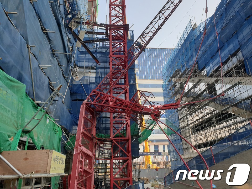 타워구조연구소 이미지