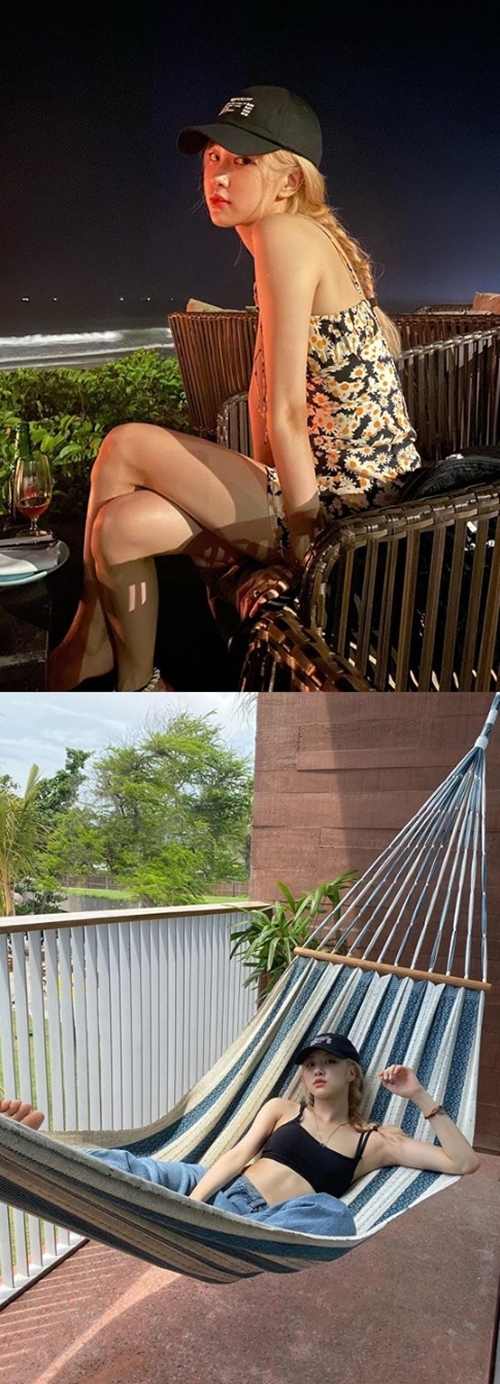 BLACKPINK Rosé flaunted Bali-sur-luxury visualsRosé posted several photos on his Instagram account on Thursday without much writing.The photo shows Rosé lying on a hammock staring at Camera.In another photo, Rosé, in a floral dress, stares at Camera as she flaunts her blonde beautiful look.Rosé left for Osaka, Japan, to attend BLACKPINK 2019-2020 WORLD TOUR IN YOUR AREA in JAPAN on the 3rd.
