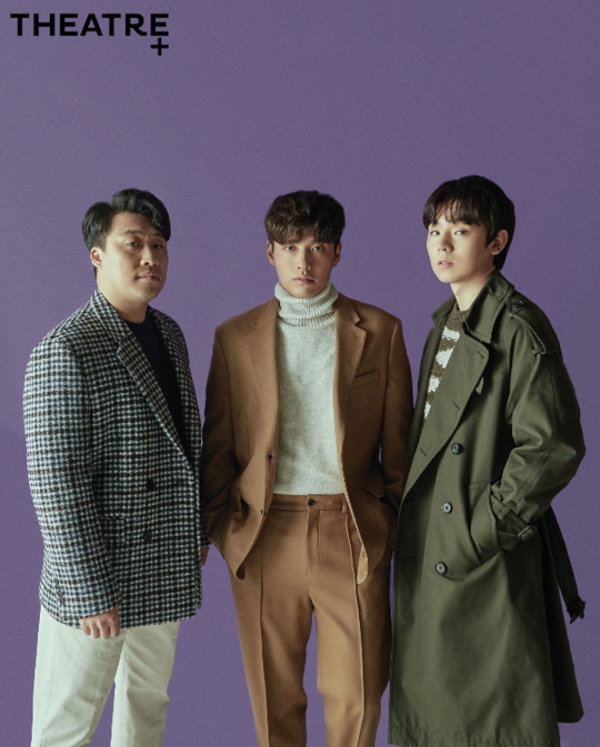 Kang Ha-neul, Gi Se-jung and Won Jong-hwan of Play Fantasy Shoes decorated the cover of the January issue of Performing Culture Magazine Theater Plus.In the public picture, Kang Ha-neul, War clown, and art clown Won Jong-hwan showed off their youthful clown on stage, but they show off their chic charm and I Musici appearance and are perfect transforming into a winter man.Especially, sophisticated visuals and alluring expressions show off their different charms and capture the hearts of viewers at once.Kang Ha-neul, Gisejung, and Won Jong-hwan have impressed the field staff with their colorful costumes and concepts with their digestive power throughout the filming.In the interview after the filming, it conveys a genuine story about Fantasy shoes and it is the back door that showed deep values ​​and thoughts as an actor and impressed them.Fantasy shoes is a work that develops a story like a fairytale with three clowns of different characters.It opened at Cotton Hall, Dongduk Womens University Performing Arts Center, on the 21st and is performing successfully.pear hyo-ju