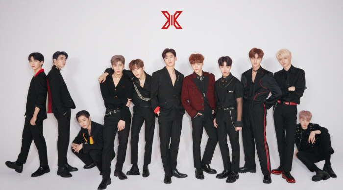 이엑스원 이미지