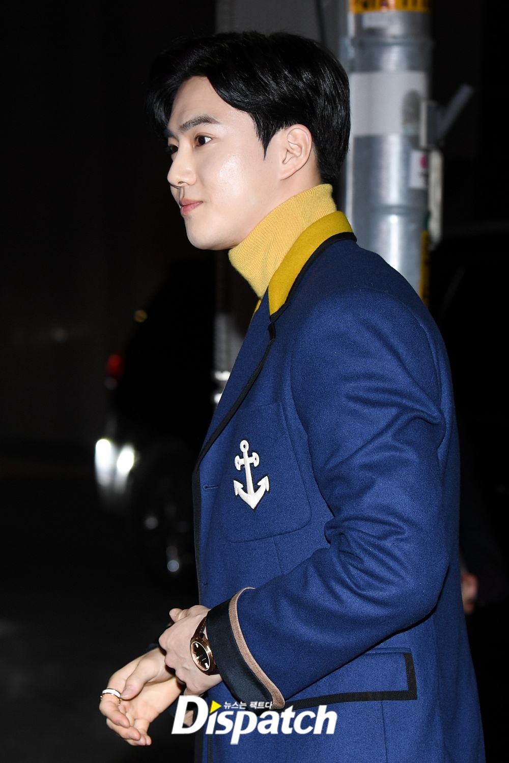 EXO Suho attended the brand event held at the Nonhyeon-dong dress garden in Gangnam-gu, Seoul on the afternoon of the 9th day.Suho was impressed with his clear skin without any blemishes on the day.shiny honey skina meeting free pass award