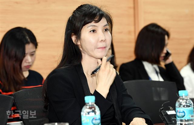 서지현 검사가 9일 안태근 전 검찰국장의 직권남용 혐의 사건이 상고심에서 파기환송된 것에 불만을 표했다. 배우한 기자