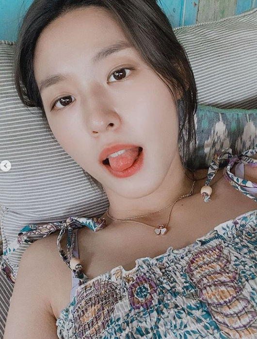 Seolhyun, a member of the girl group AOA and also active as an actor, has announced his recent news to fans with his super-close self.Today, singer and actor Seolhyun posted several photos through his personal Instagram account.In the open photo, Seolhyun is staring at the camera with a smile or a pointed expression, especially with a wink of a million dollars close to the beginning, snipering the hearts of many male fans.Meanwhile, Seolhyun recently donated 50 million won for the South Korean national football team in Korea for his birthday.Donations will be used to support the construction of a South Korean national football team shelter for the protection and independence of South Korea national football team outside the school.Seolhyun Instagram captures