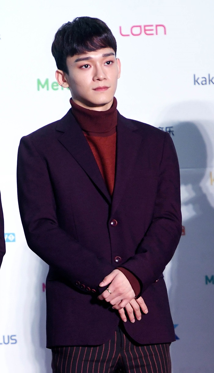 The member Chen of the group EXO marriages.SM Entertainment, a subsidiary company, said in its official position today (13th), Chen has met a precious relationship and marriage. The bride is a non-entertainer, and the marriage ceremony will be attended by only the family members.Chen posted a handwritten letter to the official fan club community and delivered the news directly.Chen said, I have a girlfriend who wants to spend my life together. I wanted to communicate with the company a little early so that members, companies and fans would not be surprised by the sudden news, and I was also talking with the members. In the meantime, blessings came to me, he said. I was very embarrassed because I could not do the parts I planned to discuss with the company and members, but I was more encouraged by this blessing.I was careful to be brave because I could not delay the time anymore while worrying about when and how to tell. Finally, I am deeply grateful to the fans who are so grateful to the members who have sincerely congratulated me on hearing these news and sending me love for me.I will always show my gratitude, I will do my best in my place, and I will show you how to repay the love you sent. Chen letter of handwriting