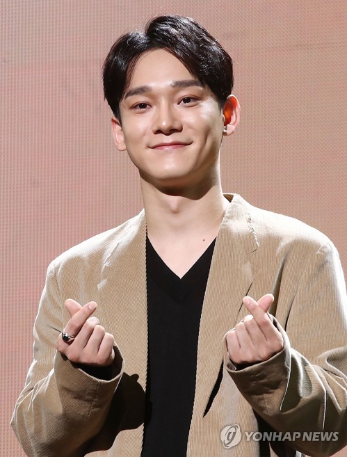 GFriend, I want to spend my whole life together ... suddenly a blessing came.Chen (real name Kim Jong-dae and 28) of EXO, a representative Korean wave group, will marriage. Chen announced the marriage news on the 13th through his agency SM Entertainment.I left a greeting with a handwritten letter on the fan club site.The bride is a non-entertainer, and Wedding ceremony is planned to attend only the families of both families and pay respects, SM said.We are asking for the generous understanding of our fans and reporters because everything related to Wedding ceremony and marriage is conducted privately according to the familys will, he added.Chen also left a letter of handwritten letter to the fan club community Lysn, which seemed to suggest the second generation with news of marriage.I have a GFriend who wants to spend my whole life together, he said.I wanted to give you an early news so that the members and the company, especially the fans who are proud of me, would not be surprised by the sudden news, and I was communicating with the company and consulting with the members. Then, blessing came to me.I was very embarrassed because I could not do the parts I planned with the company and the members, but I was more encouraged by this blessing. I was very brave because I could not delay any more time, he said. I will show you how to repay the love you have spent in your place as much as possible.Chen became the first EXO member to debut in 2012 to become a broken.It is attracting great attention because the active idol member of the popular top announced the news of pregnancy at the same time as marriage.Chen has been the main vocalist for EXO; loved for its sweet yet intense tone.He also played as a separate unit (small group) EXO - Chen Bagshi with other vocal members Baek Hyun and Xiumin.