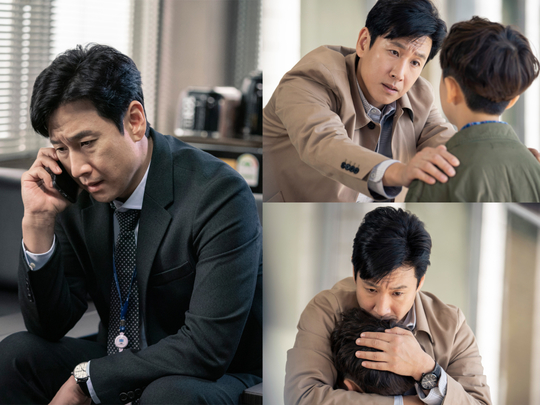 What will happen to Lee Sun Gyun rich?JTBCs Drama Prosecutor Civil War (playplayed by Lee Hyun-seo, Seo Ja-yeon/director Lee Tae-gon/creator Park Yeon-sun) released a still cut of Lee Sun-woong (Lee Sun Gyun) and Jae-hoon (played by Choi Hyung-joo) rich people on January 13.At the end of the last 6 episodes, Lee Sun-woong son Jae-hoon appeared in surprise.Viewers were amazed that Sunwoong, who had not been revealed about his family except that he was born and raised in Jinyoung, the current workplace, was the father of a child.He is talking on the phone with a serious expression, and he is hugging and hugging him with his affectionate eyes, and his face, which feels the intersection of feelings, seems to show a complex inner world.It is a Sunwoong that shows the face of a father, 180 degrees different from when he usually plays a childish nervous battle with his brother, Cha Myung-joo (Jeong Ryeo-won), or unsurprisingly sharpness and solves the case.There is a strange atmosphere in the 7th preview of Prosecutor Civil War. Jae-hoon came down to Jinyoung alone in search of Father.When asked by Sunwoong how the child came here alone, his wife left the answer, How does this happen to school violence?Jae-hoon is not a big deal, he said to Cho Min-ho (Lee Sung-jae), who asked, I just came to see Father, but Sun-woong, who looks for a boy protection trial on the Internet.It is presumed that Jae-hoon was involved in the school violence case, including asking Oh Yoon-jin (Lee Sang-hee) carefully about the School Violence Committee.emigration site