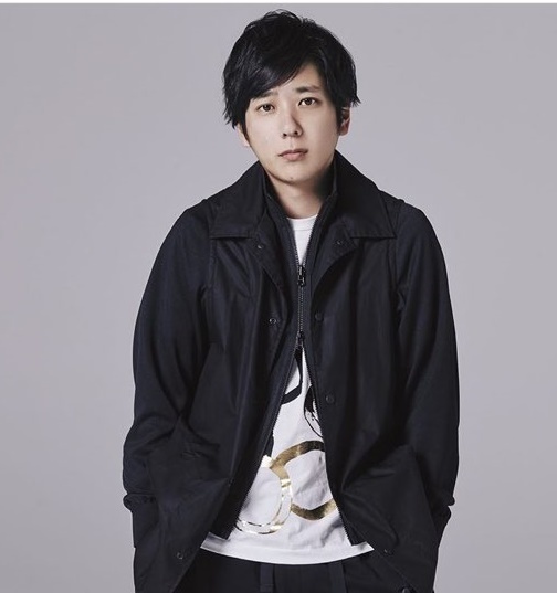 It is unusual for Idol, which enjoys global popularity, to suddenly announce the news of marriage.But it is not unusual when we look at the recent trend of Idol culture, industry officials say.This is because the previous first-generation Idols, which adhered to SinBism, and the recent active Idols have changed their relationship with fans.There are many analyses that it has changed from unconditionally envy to bond and grow together.This is why Chen was able to tell fans that GFriend was pregnancy with the news of the marriage.He wrote in his official fan club community Lysn on the day, announcing the pregnancy of marriage and GFriend, saying, I am deeply grateful to the fans who are so grateful to the members who have sincerely congratulated me and who are so lacking.In November last year, the news of the marriage of Japans popular group Arashi member Ninomiya Kaznari was a big topic in Korea.The news of his marriage was sudden, and the news of Ninomiyas marriage was not a Japanese sport, but also a big media such as NHK and Kyodo News.Arashi is a signboard of Johnny, widely known as Japans representative flower Idol agency.Until the companys senior group, Smap, disbanded in 2016, the two teams went to the two major mountain ranges of the Japan Idol group.Arashi predicted a suspension of activity in January last year; the team will only be active until the end of next year; as a result, some expected the marriage of its members locally.Chen is in his late 20s before his military service and is in the midst of his prime. This marriage announcement is becoming more popular among fans.Active Idol marriage aid is Wonder Girls SunyeThe first case of marriage of domestic active Idol is the group Wonder Girls Sunye.Sunye had a family in January 2013 with missionaries and marriage, Canada, which continued to be popular; he left the team two years later and remained faithful to the family for a while.In 2018, he announced that he would resume his activities with Polaris Entertainment, but there is no clear return since the appearance of Masked Wang at the time.The Korean Wave group Super Junior Sungmin also marriages with musical actor Kim Sa-eun in 2014, when he was popular.The group Yukis Eli posted a marriage ceremony three years after reporting marriage with his wife, Ji-soo, a racing model.The sun of another Korean wave group Big Bang lives in February 2018 as actor Min Hyo-rin, marriage, and entertainment industry representative Enko couple.The band FT Island Choi Min-hwan and Yul-hee, who are from the group La Boom, gave birth to their children first in May 2018 as premarital prenancy.Currently, the two are releasing their lives in the KBS 2TV entertainment program Saving Men 2. Currently, Yulhee is pregnancying her daughter twins.Love is proudThese days Idols are proud of Love as well as marriage.The leading couple are singers Hyona and Dawn (DAWN), who joined together at their former agency Cube Entertainment, and Yiden started public Love in 2018.In the process, Hyuna and Ethan had a conflict with Cube; the two subsequently terminated their contract with Cube.The move between Hyuna and Ethan became more active, showing off their affection by posting photos of the trips together on social media.Some were surprised by their outspoken moves, but many fans cheered on the two, and many responded that they were fresh in the unconventional move beyond stereotypes about Idol.In particular, the two of them have moved together with Pianc, who is in charge of Pianc, and released a new song on the same day.It is not uncommon to release a new song on the same day and to go to the showcase stage at the same time.Geo and actor Choi Ye-seul, who are from the group Mblack, also attracted attention with their unconventional moves before marriage. The two men, who confessed their lovers in 2018, revealed themselves that they started living together in January last year.Later, in September of the same year, he marriaged as Small Wedding.After marriage activities, Lee Sang-moo and Wawa Respect for Private Life VS Not polite to fansChen continues to work: He is scheduled to serve in the military, and is expected to join the EXO and solo album activities after joining the military first.Chen has been on the music charts for two solo albums last year.Watching the Suns case, marriage does not just go to a bad situation for Idol; it can highlight itself as a mature individual responsible for a family.As the surroundings are stable, there is room for devoted to musical activities.EXO is a representative Korean wave star and youth star, so Chens news of this marriage is expected to leave some fans.However, unlike before, there is a high voice of support for Chen.Chen is cool, it would have been a natural but not easy decision to take responsibility until the end, the netizens cheer, a really cool person who is being criticized and protecting a child.I want you to show me that you are working hard as a father named Kim Jong Dae.An official of the medium-sized Idol agency said, Instead of keeping SinBism, it is natural to communicate honestly with all of your current communication with fans through social media.This trend will continue for a while. But some say passively that it is not a courtesy to fans: The honor that I can not imagine, and the fans who have accumulated wealth.Idol and fans are in a similar love state, and it is right to postpone marriage during team activities. After Sunye marriage, Wonder Girls popularity has also been on the decline.An official of the agency preparing to debut the new Idol group said, Even if you encourage to communicate honestly with fans, Love and marriage are still cautious.Idol couple who are active Idol marriage aid, Wonder Girls SunyeHyuna and Dawn, and Idol couple who are proudly Love public are also cheering for many of the fans.