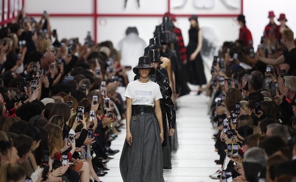 파리의상실 이미지