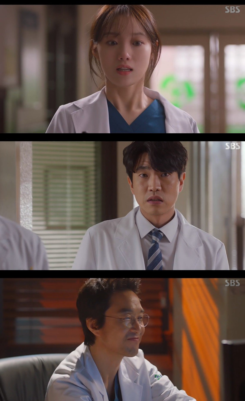 Han Suk-kyu and Doldam Hospital have been stigmatised as the bases of Lee Sung-kyung for failing surgery.On SBSs Romantic Doctor Kim Sabu, which aired on the 14th, a picture of Lee Sung-kyung, who saves Dangers Han Suk-kyu, was drawn.Woojin (Ahn Hyo-seop Boone) became a full-time employee of Doldam Hospital.The South Korean government (Kim Joo-hun) performed a second operation, but the operation was completed after a mistake by a mega-side medical staff. Eventually, the minister was transferred to the intensive care unit without regaining consciousness.In the end, the son of the minister met Kim Sabu and asked if he had forcibly performed surgery for the title.I was also blue in the stone wall by declaring, I will sue you and all the hospitals with medical malpractice.Eunjae still called Woojin a traitor. In the story of Woojin, who said, You took it away, my operating room.It was a chance to go back to the main house, but you took it away. In Woojins explanation that it was not arbitrary, Eunjae said, Do not I know you? You are a friend, you are not a friend.Why did you call me that day as an operating room? Then I wouldnt be kicked out of here. This is all about you.Woojin dismissed it as Is it comforting to blame others? Yes, and then keep doing it.Eun-jae witnessed the connection between the stone wall nurse and the giant side, but Woojin was the one who suspected Ki-tae (Im Won-hee) as a spy.Woojin, who was angry, said to Kim Sabu, Did you deliberately do it to test me?Did Professor Park let you in there to see what you had to do at the operating room? Eun-jae was surprised to learn that Kim Sa-bu had only entered Woojin into the operating room late on. Eun-jae felt guilty as she recalled the previous rants.We are always standing between gratitude and accusation, said Kim, who was in charge of the complaint.I have no problem with surgery, so I have to go over it. People who dont have self-esteem are confident, she said, writing, and youre hurt by that self-esteem.The ministers family asked whether there was a surgery video on the day, and the Republic of Korea affirmed, Believe me, there is no recorded video.The family who confirmed the fact that the video was present, said, I am sorry, Professor, I misunderstood, I should have known more.Gitae also offered a sincere apology to Woojin.But this made it even more opaque to the return of the silver to the home, and while he regretted his choice, he said to Woojin, Sorry, I was sorry.What did you do, traitor, opportunist? Woojin accepted this.Kim gave 10 million won to Woojin and declared, You should be tied to me for 10 months.Woojin became a formal employee of Doldam Hospital and predicted more exciting development.