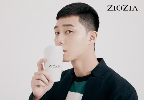 The Giojia Spring Picture with Actor Park Seo-joon will be released sequentially through nationwide stores, Giojia official online mall and SNS channel from January 15th.Photo Geozia