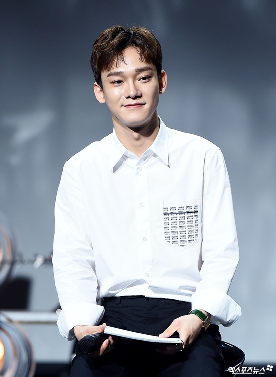 Group EXO Chen has been reporting the news of the second year with the announcement of marriage, and interest is also focused on Japan.On the 13th, Japan Media Sankei Sports, Nikkan Sports, Kyodo Communications, and Womens Self reported on Chens marriage and premarital pregnancy news.In the news of EXO Chens marriage and the second generation, which have been loved by Korea as a representative K-pop group, Japan netizens have been surprised to hear such things as It is too surprise, It is quite shocking but I congratulate you, I am surprised but I wish I could live happily.Earlier, Chen told the official fan club community Lysn that I have a GFriend who wants to spend my life together.I was worried and worried about what kind of situation would happen due to this decision, but I wanted to communicate with the company a little early so that I would not be surprised by the sudden news, and I was talking with the members. Then we came to blessed us. I was very embarrassed, but I was more encouraged by this blessing.I was careful because I could not delay the time anymore. With the announcement of marriage, GFriends pregnancy was revealed.SM Entertainment, a related agency, said, Chen has met a precious relationship and marriage.The bride is a non-entertainer, and the marriage ceremony is planned to be held reverently by only the families of both families. According to the familys will, all matters related to marriage and marriage are held privately.Three days have passed since Chen announced the marriage and the news of the second year, but there is still a lot of interest at home and abroad.Photo = DB