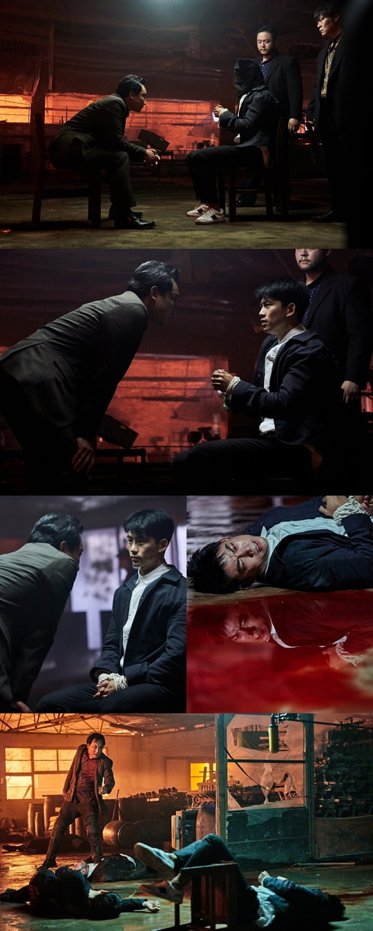 MBCs new tree Drama, The Game: To 0 oclock, which is amplifying viewers expectations and curiosity with only two days to the first broadcast, captured Ok Taek Yeon, who was kidnapped and detained in the crime scene where an unusual incident was taking place.The Game: To 0 (hereinafter referred to as The Game) is a story about a prophet who sees the moment before death and a detective in the homicide squad digging into a secret that is intertwined with the 0-hour killer 20 years ago.The death-seeking man Taepyeong (OK Taek Yeon), the woman who prevents death (Lee Yeon-hee), and the death-seeking man Do-kyung (Im Ju-hwan) are going to closely pursue the human psychology in the process of catching the criminals.It is expected that the new horizon of genre drama will be opened with a new style that has never been seen before with a perfect combination of three beats, including the Main actor, the overwhelming hot performance of actors with powerful inner circles, the dense script that will give the strongest immersion, and the detailed and sophisticated production unique to director Jang Jun-ho.SteelSeries, which was released among them, seems to be enough to raise expectations for The Game, which is about to be the first long-awaited broadcast on the 22nd (Wednesday).It is because it contains the appearance of Ok Taek Yeon who is confined to the crime scene that steals the Sight with the atmosphere alone.Among them, the SteelSeries, facing the questionable man who kidnapped him, who is tied up with his hands and feet so that he can not do it, captures the sight of the viewers at once and stimulates curiosity.In the eyes of Ok Taek Yeon, who is looking at the other party even though he is in a disadvantageous situation that he can not move, he does not feel any fear and rather feels like warning him something, giving him an intense impact more than ever.In addition, another SteelSeries contains Ok Taek Yeon, who is tied to a chair and falls down, and the bodies scattered around it, conveying a sense of urgency that sweats in his hands.The look of Ok Taek Yeon, surrounded by distress and shock, not only doubles the eerieness in the pool of blood, but also raises questions about what happened to him.Above all, SteelSeries, which was released this time, conveys the feeling of seeing a scene in the Noir movie and overwhelms the Sight with its atmosphere.Especially, the expectation and interest of prospective viewers who wait for the prediction of the moment before the death of the person through the eyes of the other party, what kind of event happened to OkTaek Yeon, and what kind of development will be followed by this event, is peaking.The Game crew said, It will be an event that will change the fate of the prophet Ok Taek Yeon.All the staffs were more focused on it, and the preparation process such as place hunting was not easy. Thanks to this, I was able to complete the perfect scene with the place, lighting, shooting, and the sum of acting with other actors including OkTaek Yeon.I am confident that it will be a sequence of the past that will never be forgotten, he said. I would like to ask for your attention and expectation until the first broadcast.Meanwhile, MBCs new tree Drama, The Game: Toward 0 oclock, will be broadcast first at 8:55 pm on January 22, 2020, following the Weak Humans.