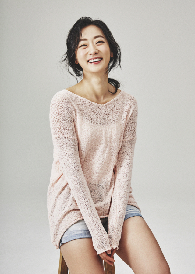 이엑스엔터테인먼트 이미지