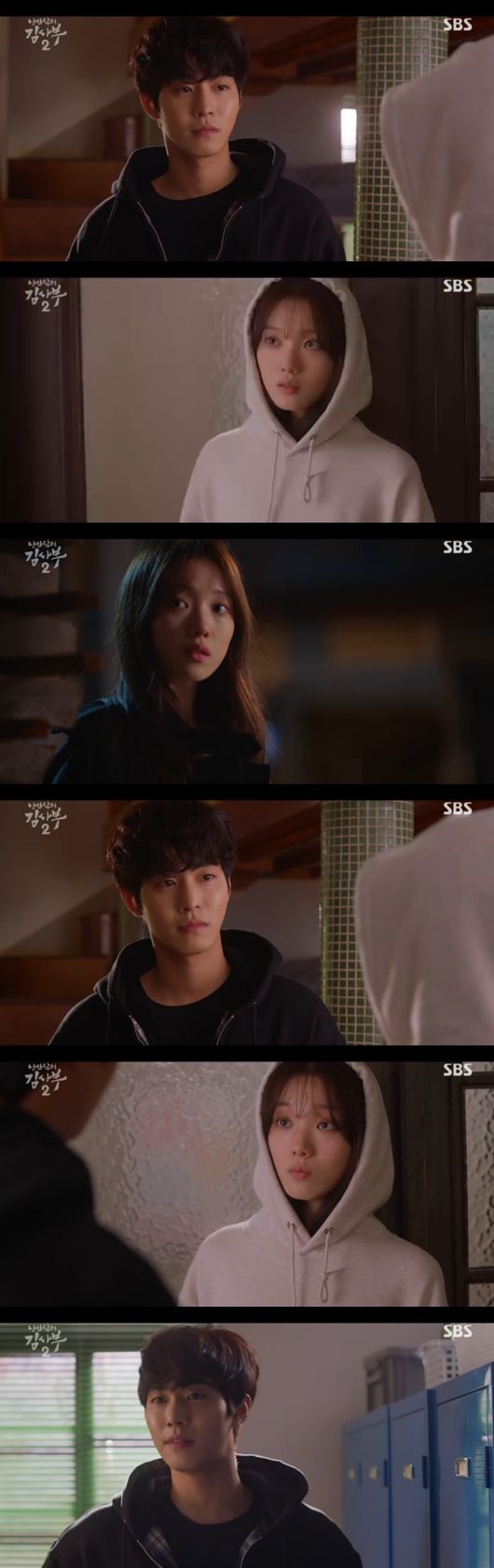 Lee Sung-kyung was in an unexpected accident in Romantic Doctor Kim Sabu Season 2 and was greeted by Danger.Can Ahn Hyo-seop save Lee Sung-kyung, who was stabbed in the neck and fell over-hemorrhage?Eun-jae (Lee Sung-kyung), who was hit by Danger due to excessive bleeding in the SBS monthly drama Romantic Doctor Kim Sabu Season 2 broadcast on the 21st, and Woojin (Ahn Hyo-seop), who jumped into the operating room to save such a silver, were announced.The emergency situation was unfolded at Doldam Hospital, where gangs with gunshot wounds gathered.Kim Sabu (Han Seok-gyu), who was in surgery, left the finishing to Woojin (Ahn Hyo-seop), and Cha Eun-jae (Lee Sung-kyung) was busy with the gangsters surgery.In the situation where the number of doctors was insufficient, the gang called Kim Sabu only, and the gang called for Kim Sabu, and the gangsters called Blackmail - Cinémix Par Chloé.Kim Sabu appeared in the situation where the gangsters and the Detectives struggled, and overpowered them. They raised their voices to the gangsters as this is a hospital, and the gangsters bowed their heads.Jang Gi-tae (Im Won-hee) arranged the Detectives and gangsters in the middle and took order.Kim Sabu directly identified the patients with gunshot wounds. At this time, an emergency situation was unfolded, and Cha Eun-jae also conveyed the situation to Kim Sabu and was enthusiastic about treatment.Jung In-soo (Yoon Na-moo) and Yoon-ae (Soo Ju-yeon) also helped him to treat the disease next to Kim Sa-bu.At this time, Park Min-guk (Kim Joo-heon) appeared in the operating room and ordered Kim Sa-bu to stop the operation.Kim said, I should move to the operating room soon, but the Republic of Korea said, Do you really have to go to surgery?I said, Take care of the patient who can not use his hand already, and take care of the patient who can save it at that time. Kim ignored this and ordered the patient to move to the operating room, and instructed him to prevent the bleeding of the patient only until he moved the operating room.Eun-jae, with the trust of his master, shouted, I can do it.The gang suddenly appeared to the silver, saying, If anything happens to my brother, then you die and I die. Blackmail - Cinémix Par Chloé.Eun-jae held his fist and performed the surgery in a spleen manner, saying, Beware.I was worried that Kim Sabu could do it, said Eun Jae. I am afraid of Professor Park Min-guk, but my shooter at Doldam Hospital is Kim Sabu and now Kim Sabu are the first.While all of them were nervous and watching, Eunjae prayed that he was please. Kim Sabu, who was in the process of other surgery, believed that Eunjae would do it to the end.Eun Jae has undergone a difficult opening surgery, and Eun Jae has successfully completed the surgery, saying, I think it will be.Kim Sabu praised Eun Jae as good, and Eun Jae was delighted with his confident appearance, saying, If I do it, I do not have any trouble.After the surgery, the gangsters came suddenly, and thanked the boss who saved him, saying, Thank you.In the past, Eun-jae recalled memories with Bae Moon-jung (Shin Dong-wook), a senior at school.Bae Moon-jung told Eun-jae, When do you want to buy a cup of rice? And Eun-jae showed a thrill to such a boat.Woojin went back to the patient who had traumatized him, saving him with the responsibility and obligation of being a doctor, but the patient said, Why did you save me?Woojin said, If you die like this, you will not know what you have done. Stick with your family, do not laugh, do not wield violence against powerless children and kill them, do not excuse your life, you are just a weak and bad person.He said, I am sick and sick for a lifetime, so I will pay for it, so it will be fair to the dead child.The gangs came back to Doldam Hospital and visited Woojin, who followed them in a car the next day after sneaking behind Woojin, who was working out the morning.At the same time, the silver that drove out the morning walk, the moment the gang tried to hit Woojin by car, the silver saved Woojin from the amazing timing.Eun-jae noticed the strange aura and noticed that it was a gangster who came to Woojin.Asked Woojin if he was receiving Blackmail – Cinémix Par Chloé, he said he saw the gangs doing Blackmail – Cinémix Par Chloé.Eunjae told Ushijima the Loan Shark vendors to report to the police, but Woojin turned around saying, Its not your business.Eun-jae was worried, This is a criminal act, do I do it for you?Woojin looked at such silver and asked, Do you like me? Or do not go out, I will do my job, and I will do my job. Woojin has been suffering endlessly from the Ushijima the Loan Shark who keep on the phone and Blackmail – Cinémix Par Chloé.She witnessed the families of the patients who had wielded domestic violence. She pushed the silver into the fire.The victim, who was domestically violent, looked at her husband and raised a Carter knife, and the silver that dried it was attacked by a knife.A silver that fell down with a lot of blood from his neck, and Woojin rushed to find such a silver, immediately instructed him to treat and informed him of the emergency.Romantic Doctor Kim Sabu 2 captures the broadcast screen