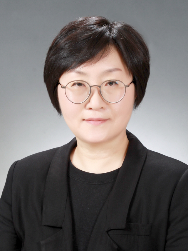 김윤희 이미지