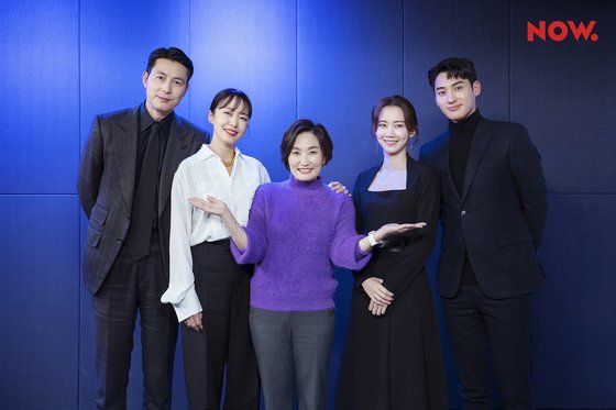 Jeon Do-yeon, Jung Woo-sung, Shin Hyun-bin and Jung Ga-ram, who are continuing to promote the Beasts who want to catch straw are appearing on SPECIAL, a Naver NOW audio show for two days from the 28th to 29th at 4 pm on the mobile Naver app.Naver NOW SpecificIAL, a beast that wants to catch a straw is an audio show where musicians, actors, and directors of various contents such as music, movies and dramas appear as hosts and deliver their own production behind-the-scenes.Various cast members have introduced Music with their own stories, but it is the first time that Korean movie Main actor Actors appear in Beasts who want to catch straw.In this audio show, MC Park Kyung-rim will take on the special host and will deliver the shooting episode and the frank and straightforward scene behind-the-scenes story that has not been released.Actors who appeared on this audio show NOW are the back door that they made a scene of reverence with constant laughter by emitting the charm of reversal through relay interview which is conducted without editing for about 7 minutes.The Beasts Wanting to Hold the Spray is a crime show of ordinary humans planning the worst tang to take the last chance of their lives: the money bag, released February 12.