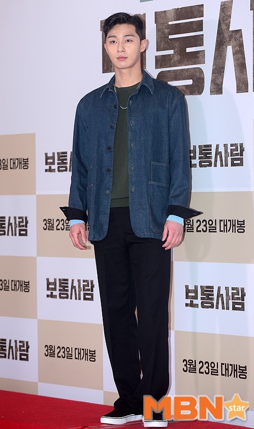 Actor Park Seo-joon declares war on flammerOn August 28, Awesome E & C said, We have been monitoring malicious posts for Park Seo-joon.We believe that the act of disseminating the untrue content indiscriminately and expanding and reproducing the honor of Park Seo-joon has reached a level that is no longer acceptable.We have filed a complaint with the Seoul Seongdong Police Station last week based on evidence that has been collected for years, he said. We are hurting not only the party Lion but also the family because of the act of insulting Park Seo-joon by abusing anonymity.We will not only take one-off measures, but will also take all legal measures, including additional charges, if malicious slander, sexual harassment, and false facts are confirmed to Park Seo-joon through monitoring at all times, and we will take strict action without any goodwill or agreement, he said.Hi, this is Awesome.We have been monitoring malicious posts directed at our actor Park Seo-joon.Recently, it was judged that the act of disseminating the contents of the facts that are not true indiscriminately distributed and expanded and reproduced, and the honor of Park Seo-joon was no longer tolerated. Based on the evidence collected for many years, I received a complaint to the Seoul Seongdong Police Station last week.The act of insulting Park Seo-joon by exploiting anonymity has hurt many people, not only the party Lion but also the Family.We will not only respond to one-off measures, but also will continue to take all legal measures, including additional charges, if malicious slander, sexual harassment, and false facts are confirmed through monitoring at all times, and we will respond strictly without any preemption or agreement.Awesome E & T will also take legal action against malicious postwriters for actors other than Park Seo-joon, and will continue to make efforts to protect the personality and rights of their actors.Thank you.