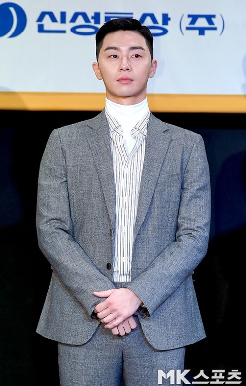 Actor Park Seo-joon side sues flamersWe decided that the act of disseminating and expanding the contents that are not true recently and disregarding the honor of Park Seo-joon has reached a level that is no longer acceptable, and last week we appointed a legal representative and received The complaint at Seoul Seongdong Police Station, Awesome said on the 28th.We are not only suffering from a one-off response, but we will continue to take all legal measures, including additional charges, if malicious slander, sexual harassment, and false information about Park Seo-joon are confirmed through monitoring, he added.Hi, this is Awesome.We have been monitoring malicious posts directed at our actor Park Seo-joon.Recently, it was judged that the act of disseminating the untrue contents indiscriminately and expanding and reproducing the honor of Park Seo-joon has reached a level that is no longer acceptable.Based on the evidence that has been collected for many years, last week, a legal representative was appointed and the company received the complaint at Seoul Seongdong Police Station.The act of insulting Park Seo-joon by exploiting anonymity has hurt not only the party Lion but also the family.We will not only respond to one-off measures, but also will continue to take all legal measures, including additional charges, if malicious slander, sexual harassment, and false facts are confirmed through monitoring at all times, and we will respond strictly without any preemption or agreement.Awesome E & T will also take legal action against malicious postwriters for actors other than Park Seo-joon, and will continue to make efforts to protect the personality and rights of their actors.Thank you.