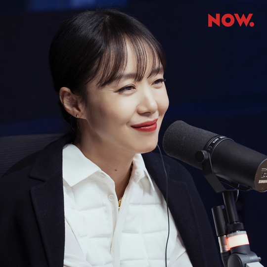 Beasts who want to catch straw Main actor actors scramble to Naver NOW audio showMain actor actors Jeon Do-yeon, Jung Woo-sung, Shin Hyun-bin and Jungaram of the movie The Animals Who Want to Hold the Jeep, which is about to be released on February 12, will appear in SPECIAL, which will be aired for two days from 28th to 29th.The beasts who want to catch even the straw is a film about the crime of ordinary humans who plan the worst of the worst to take the last chance of life, the money bag.BI Entertainment, which created The Chronicles of Evil, Crime City, and Bad Peoples War, was in charge of production.In this audio show, the cast will share a genuine story with special host Park Kyung-rim from the episode on the set to the behind-the-scenes Kahaani.It is expected to be a time to solve the curiosity before opening as it is considered to be the most anticipated work in 2020 with the casting of the past class and the high suction power Kahaani.On the 28th, the cast will introduce the character directly and have time to reveal the behind-the-scenes Kahaani that they have experienced on the set.There is also a corner where the interview is conducted by relay without editing for 7 minutes.On the 29th, the cast will introduce the story of the listeners and communicate closely.We will talk about the dizzying moment we want to catch even straw, and give honest advice to listeners.Park Su-in