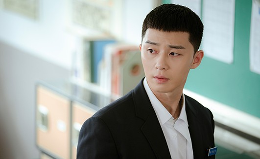 World-class entertainment streaming Service Netflix will serve Itaewon Clath starring Actor Park Seo-joon.According to Netflix on the 31st, JTBCs new gilt drama Itaewon Clath, which will be broadcasted on the same day, will be released after the regular broadcast to Asia, English, and Latin America including Korea.Japan and other areas will be released simultaneously on March 28th.Itaewon Clath based on the next Web toon of the same name is a work that depicts the youthful rebellion of youths in an unreasonable world, stubbornness and persuasion.Park Seo-joon, who returns to Drama after a year and a half, plays the role of a straight-line young man, Park, who lives with a hot anger in his heart.His story, which dreams of a cheerful counterattack against the restaurant industrys big company, Jangga, is expected to give a thrilling thrill.Kim Dae-mi, a new actress who made her debut in a spectacular movie with Witches, is the first to challenge Drama as her role as a high-powered Sociopath Joyser with a God-made brain.Park Seo-joon works as a genius assistant while working as a manager at the Sweet Night Pocha opened in Itaewon.Itaewon Klath is the first drama produced by Showbox, which has shown films with workability and popularity, such as taxi driver, assassination, tunnel, and Namsans managers.Director Kim Sung-yoon, who has been recognized for his sensual performance through Gurmigreen Moonlight and Discovery of Love, and author Cho Kwang-jin, author of Itaewon Klath, will coincide.