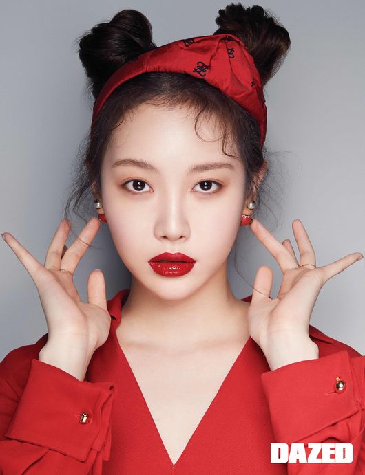 Yura boasted of her pale-colored charm.Yura showed off her unique styling and makeup look through the February issue of Days released on the 3rd, and showed off various charms that she could not see from the appearance of a tomboy girl to a mature woman.Yuras story, beauty tips, usual styling, and commitment to the goal of the year, which celebrated the end of his 20s this year, can be found in the February issue of Daysd, on his homepage, SNS and YouTube.Yura made her debut as a girl group Girls Day in 2010 and received great love with Mina, Sojin and Hyeri.Last year, he signed an exclusive contract with Awesome E & T (CEO Yang Geun-hwan) and is eating a meal with Park Seo-joon and Hong Soo-hyun.daised