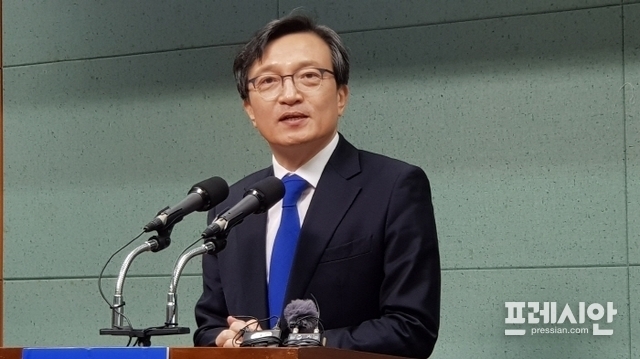 [1보] 김의겸, 총선 불출마 선언 | 인스티즈