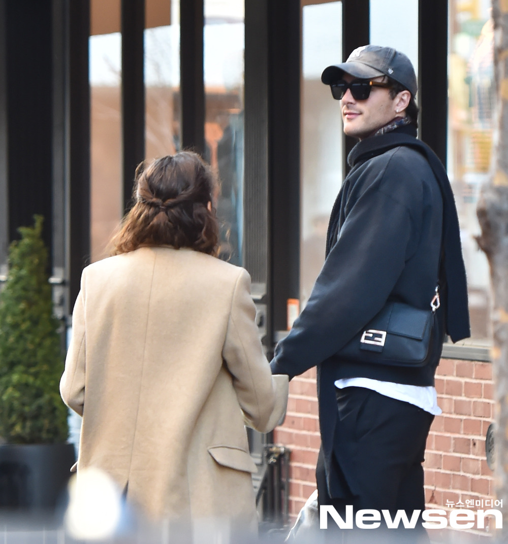 '스파이더맨' 젠데이아, 남자친구와 데이트 포착[파파라치컷] | 다음뉴스