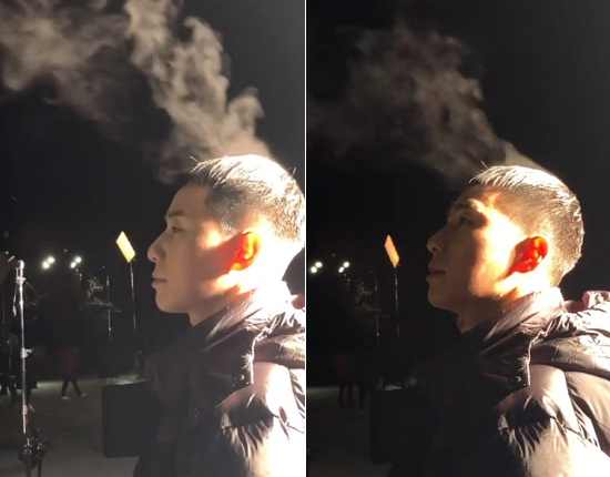 Actor Park Seo-joon is a hot topic to reveal the shooting scene in the cold weather.On the last three days, Park Seo-joon posted a video on his Instagram with an article entitled Ghost Rider?The uploaded video showed Park Seo-joon wearing black padding at the shooting scene.Park Seo-joon transformed into a short hairstyle for JTBC One Clath Park Roy.I wore padding in the cold weather, but the hair was steamed and attracted attention.Park Hyung-sik, who watched the video, posted a witty comment, Oh, Im done. The friendship between the two, who are known as their best friends, was outstanding.The fans who responded to this also showed a hot reaction. The fans responded such as It is so cute, It was very cold and Roy Fighting.On the other hand, JTBC Itae One Clath, which broadcasted its first broadcast on the 1st, announced a smooth start with a 5.3% audience rating.