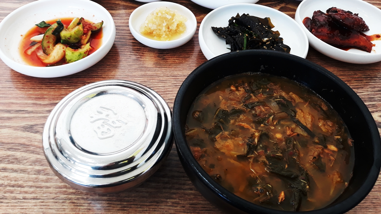 포항고등어추어탕 이미지